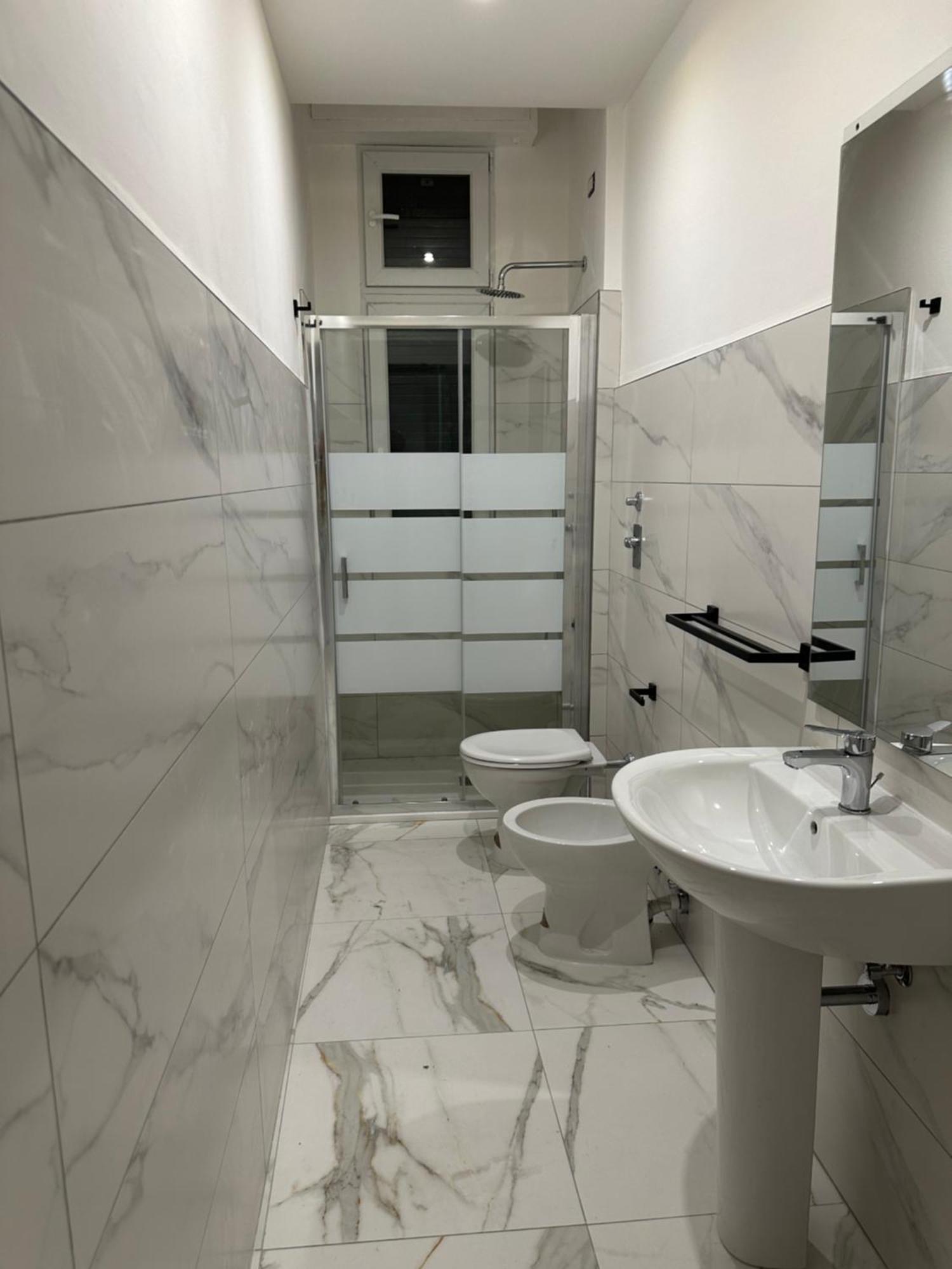 Jcube Apartments Bocconi Milano Extérieur photo