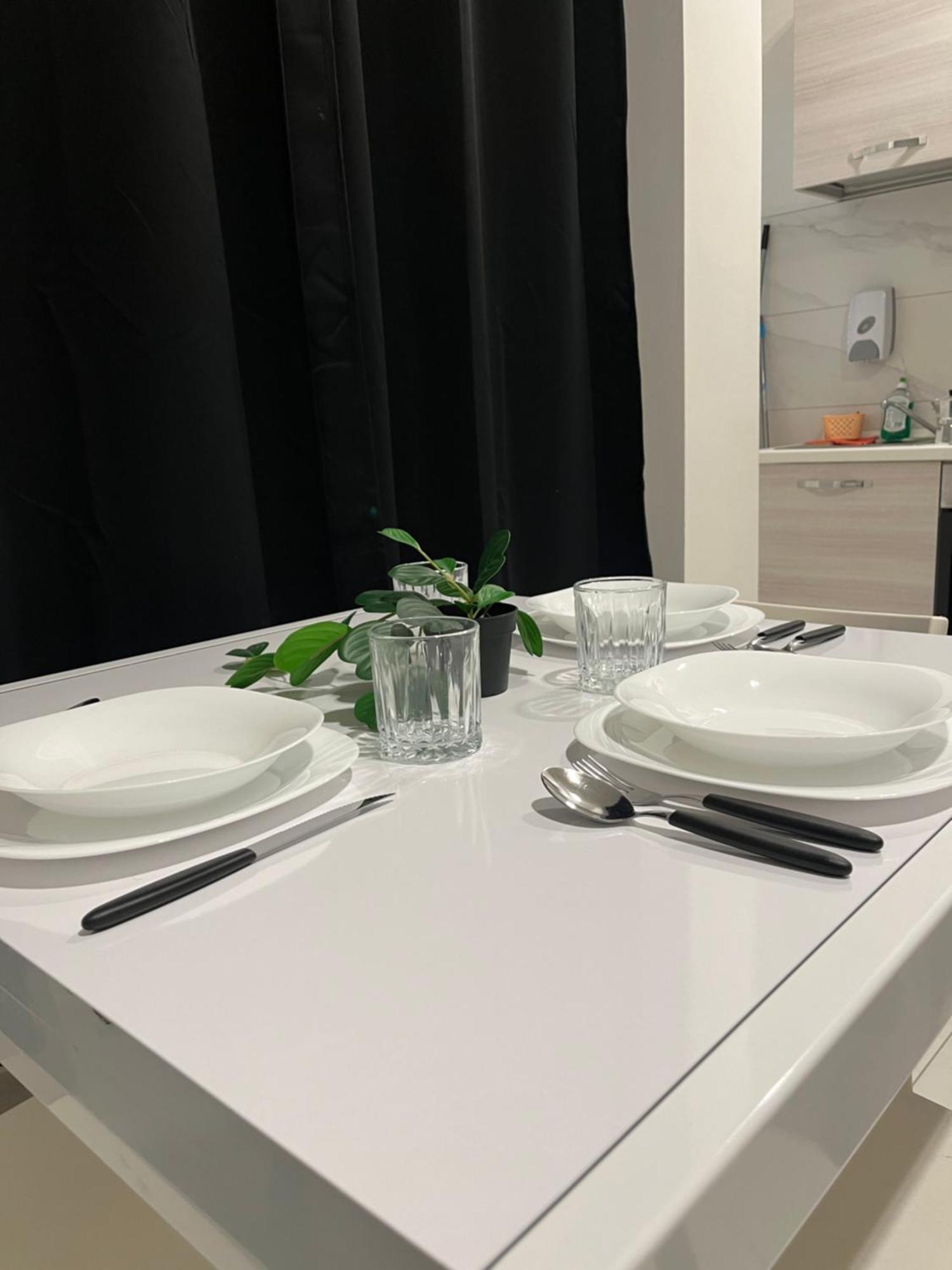 Jcube Apartments Bocconi Milano Extérieur photo